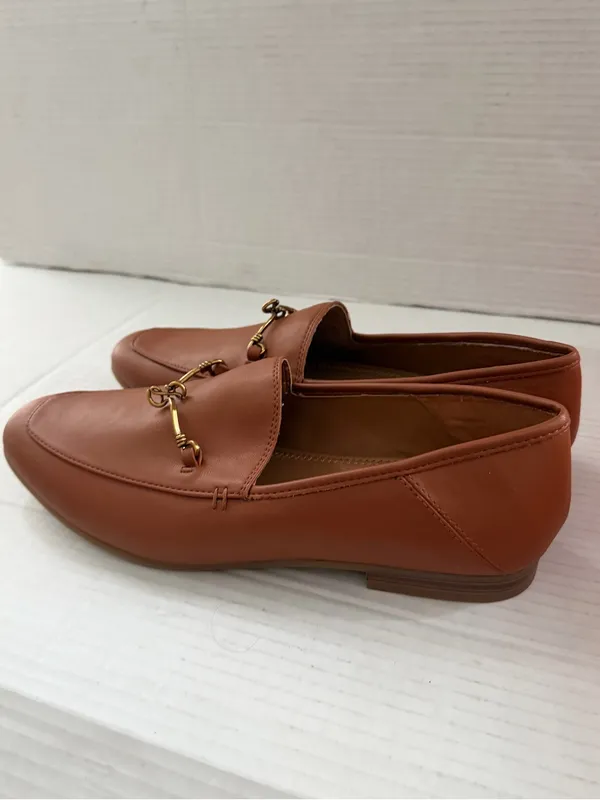 Sam & Libby Nadia loafer flats shoes burnt umber brown size 9.5 Broken hardware - Image 4