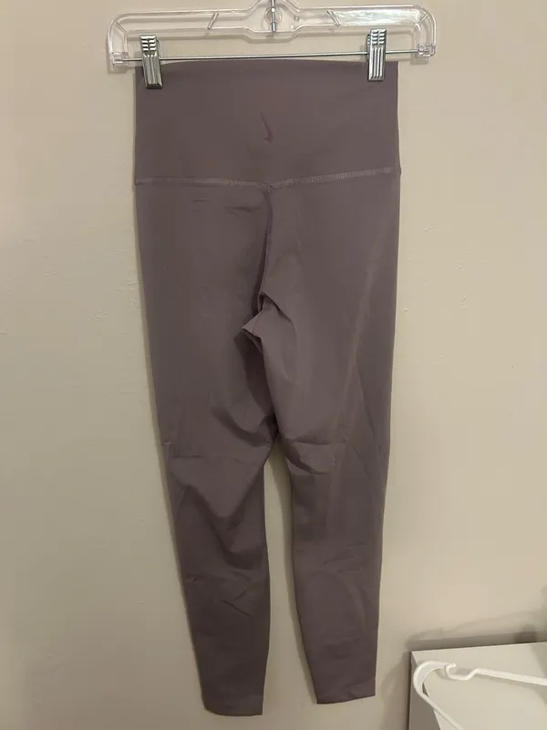 Nike Yoga Leggings Women’s High-Waisted - Image 2