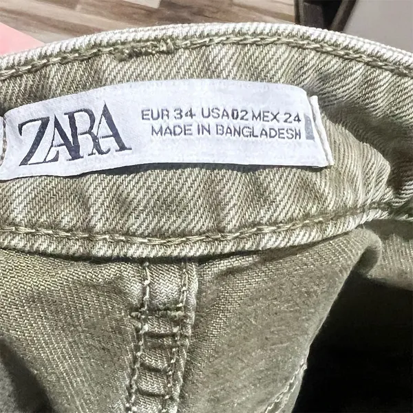 ZARA Women's High-Waisted Balloon Pants Size 2 Green Casual Relaxed Fit - Image 3