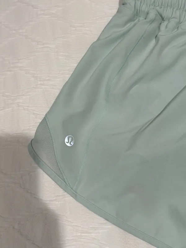 Hotty Hot Lululemon 4" tall - Image 3