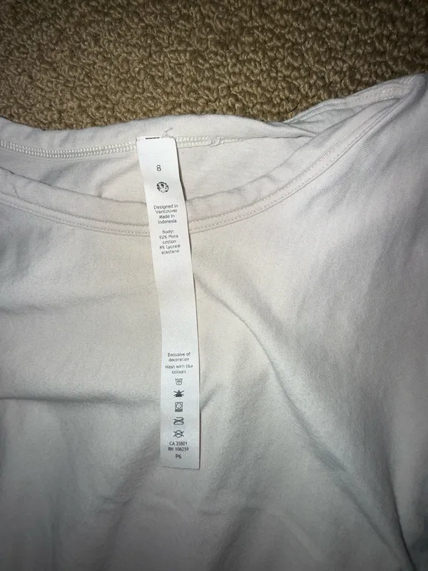 Lululemon top - Image 2