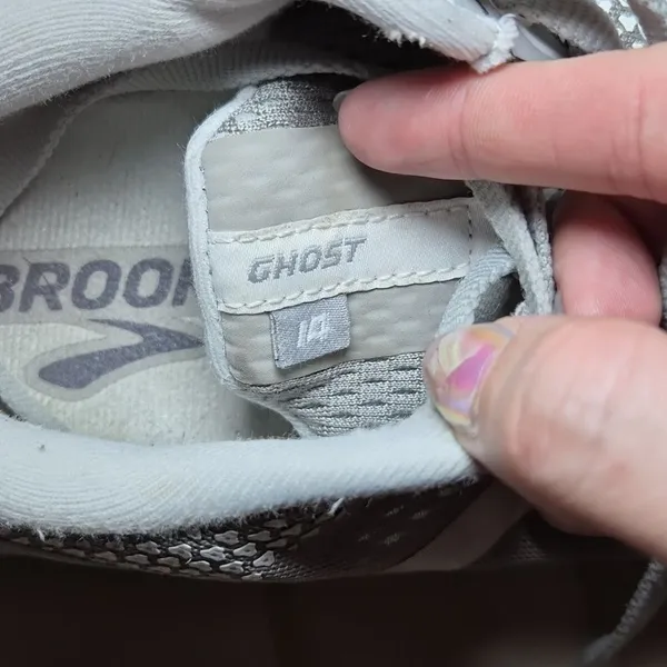 Brooks Ghost Sneakers Size 8 Women's Light Gray Mesh Running Shoes - Image 4