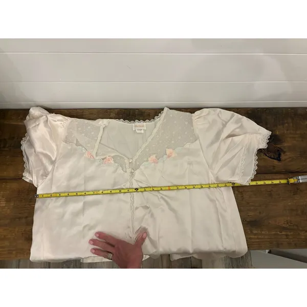 Barbizon Vintage Pale Cream Floral Embroidered‎ Elegant Lace Trim Long Robe 1X - Image 8