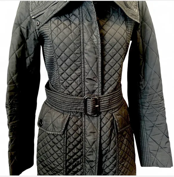Burberry Black Quilted belted trench coat size 4 - Image 3