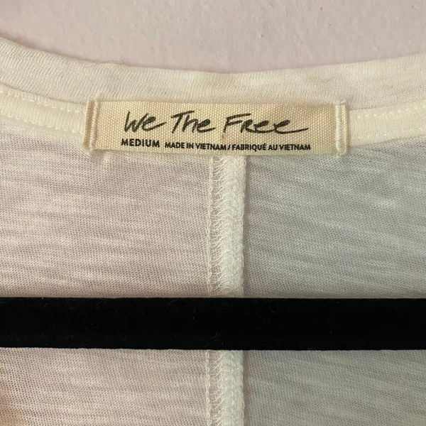 We The Free White V-neck Oversized Tee Cotton Long Sleeve Loungewear Medium - Image 2