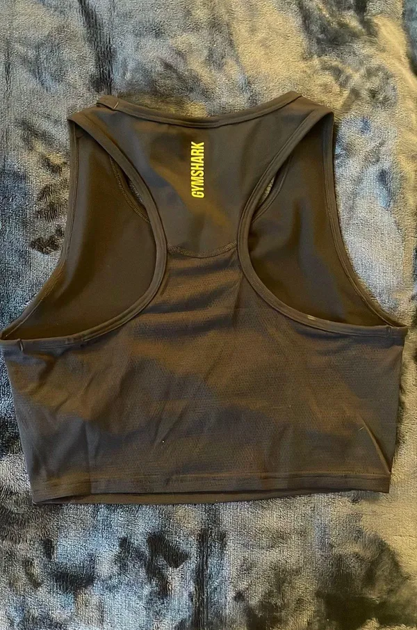 Gymshark Cropped Tank Top - Image 2