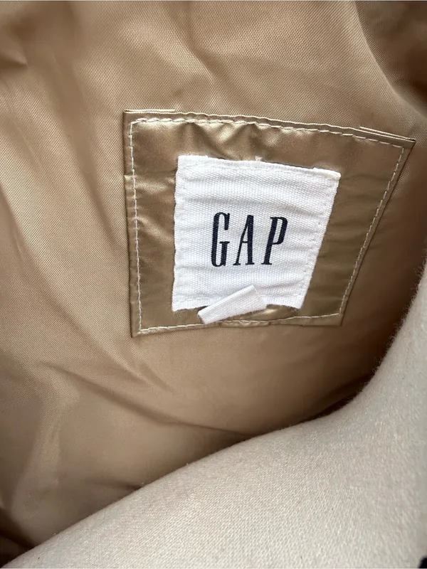 GAP | Metallic Gold Quilted Vest Size Large - Image 3