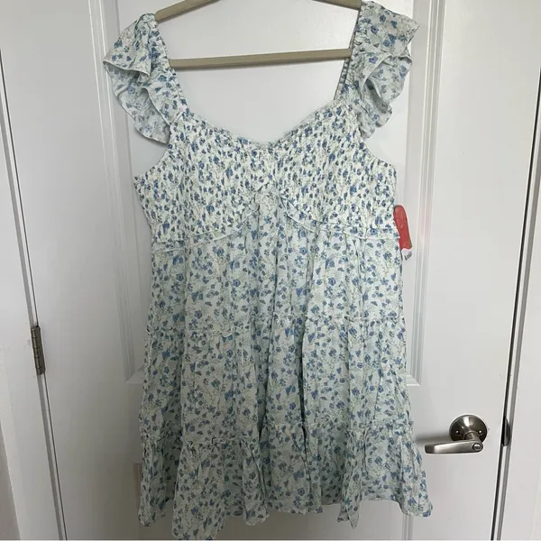 NEW Arula Blue and White Floral Dress Plus Size 2X Available NWT - Image 4