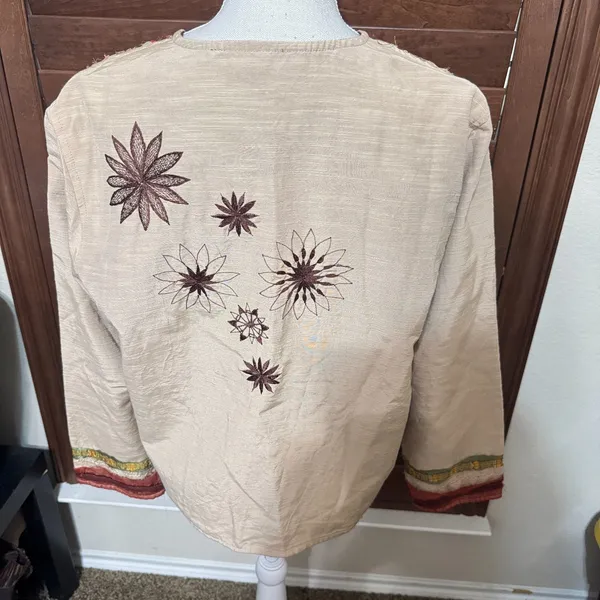 Mirasol Boho Jacket L Embroidered Floral Festival Artsy India Cotton Patchwork - Image 4