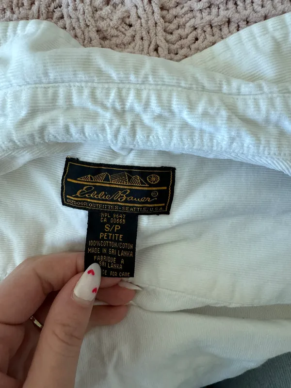 Eddie Bauer White Corduroy Button Up - Image 6