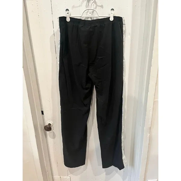 Nike Sweatpants size XL - Image 2