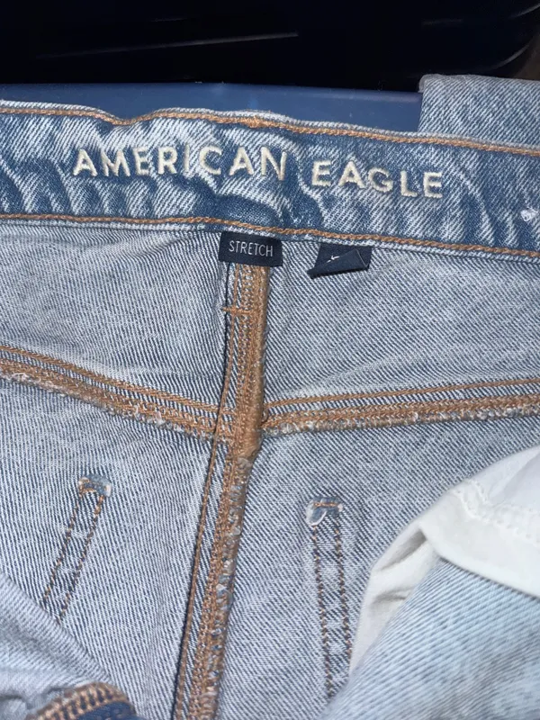 AE jeans barrel leg - Image 4