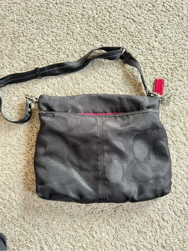 Coach Daisy Black Crossbody Bag with Signature Jacquard - Image 6