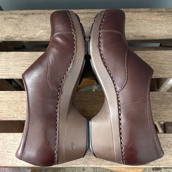Dansko Stacie Brown Leather Slip-On Clogs Size 6.5-7 EU 37‎ Booties Fall A25 - Image 7