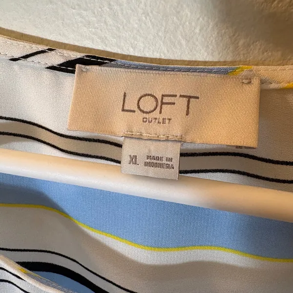 Loft Striped Flutter Sleeve Blouse Size XL Blue Yellow - Image 4