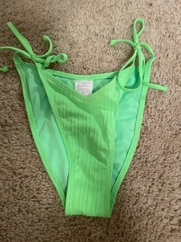 Target Green Bikini - Image 4