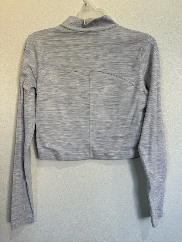 Lululemon All Aligned Mock Neck Long Sleeve Size 6 Nulu Cropped Gray Stripe - Image 4