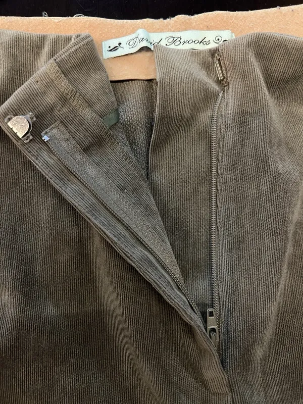 Vintage David Brooks Pants Womens 14 Green Velour Straight Leg Stretch Pull On - Image 11