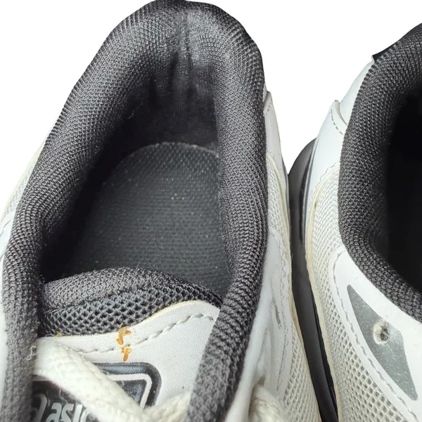 ASICS Gel-Rocket 10 Indoor Court Shoes – Size 8.5 (White/Black) - Image 5