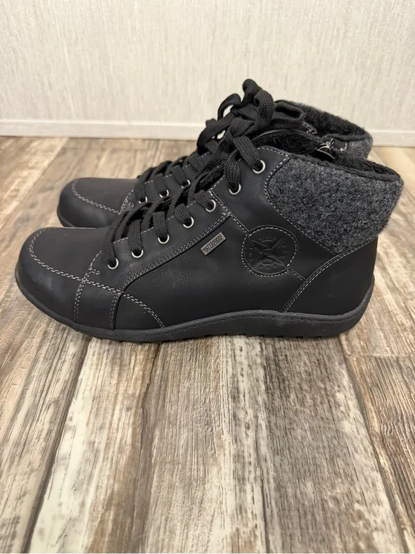 Wanderlust Black Lace-Up Women’s Ankle Boots Size 8.5 Extra Wide - Image 10