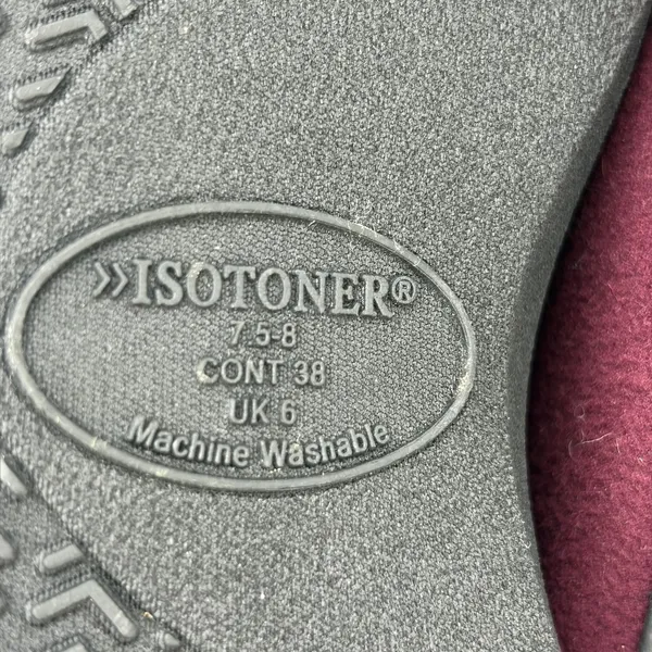 NEW Isotoner Womens 7.5-8 Holiday Slippers‎ Burgundy Hard Sole Cushioned Sherpa - Image 7
