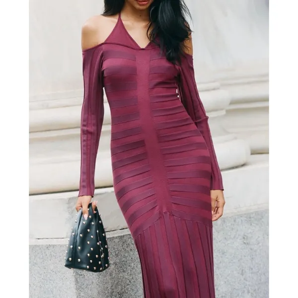 Anthropologie Cold-Shoulder Knit Maxi Dress Size M In Wine - Image 4