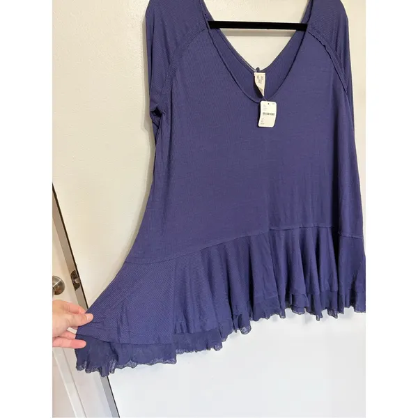 Free People NEW We The Free Tangerine Long Sleeve Peplum Flowy Boho Tee in Violet - Size L - Image 8