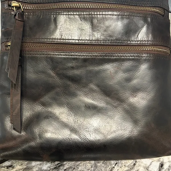 Chic Dark Brown Leather Crossbody Bag - Image 4