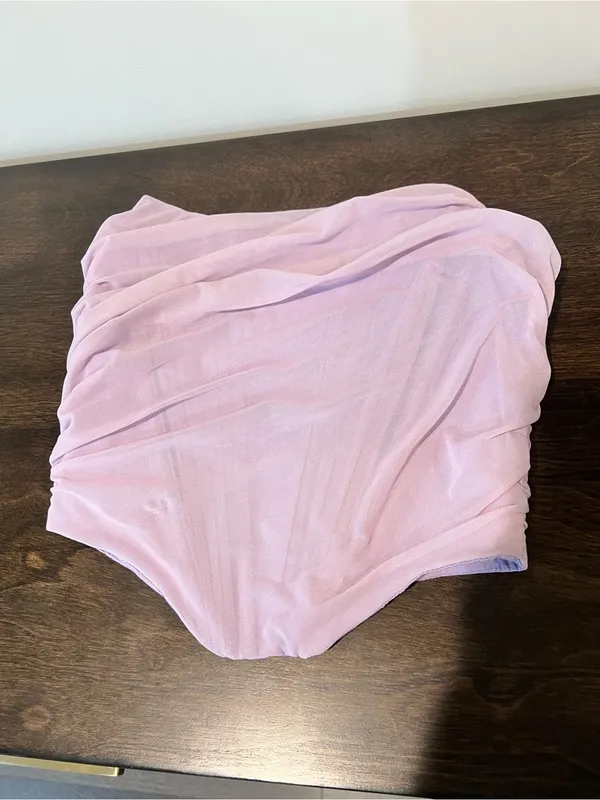 Strapless Ruched Lilac Bandeau Top - Image 2