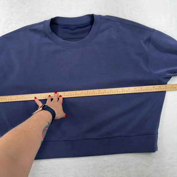 Lululemon XL Perfectly Oversized Cropped Crew Softstreme Night Sea Sweatshirt - Image 7