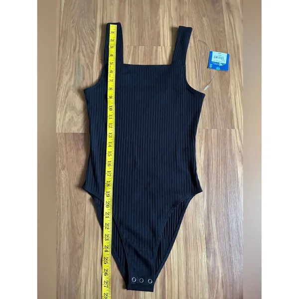 NWT Arizona Jean Co. Black Ribbed Knit Square-Neck Tank Bodysuit - Size S - Image 5