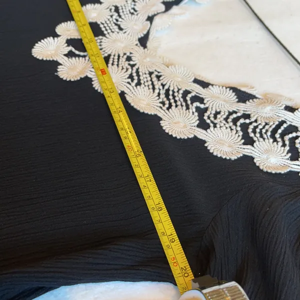Entro Long Sleeve Bell Split Sleeve Black Top with off white lace trim size M - Image 6
