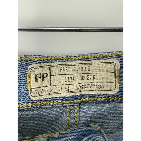Free People Just Float On High Rise Flare Jeans W27 Light Wash Raw Hem Boho - Image 7