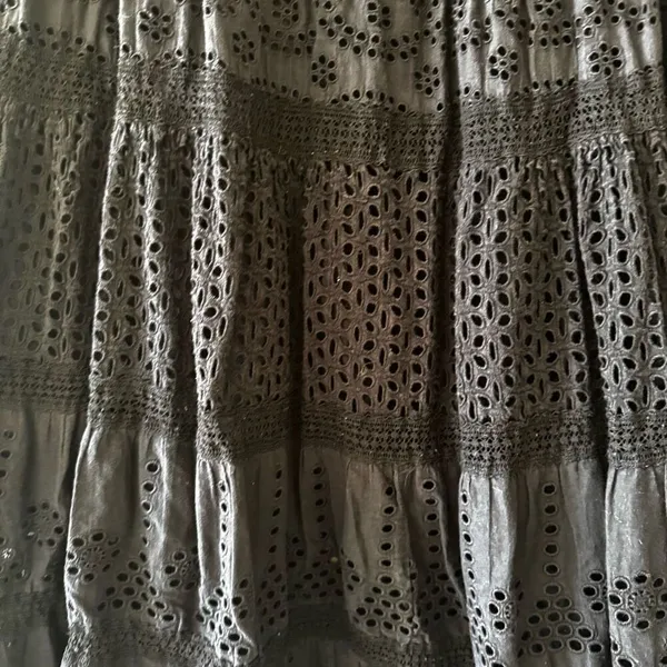 Ralph Lauren Y2K black eyelet tiered lined midi skirt Sz M # 2403 - Image 8