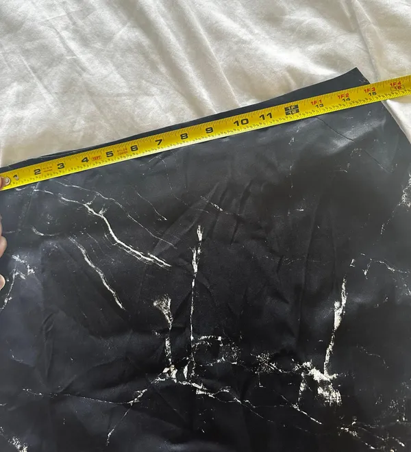 NWT Marble Printed Midi Pencil Skirt in Black XS - Image 5