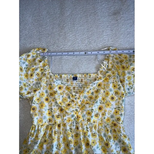 Old Navy Floral Peplum Blouse M Yellow Ditsy Cottagecore Puff Sleeve - Image 7
