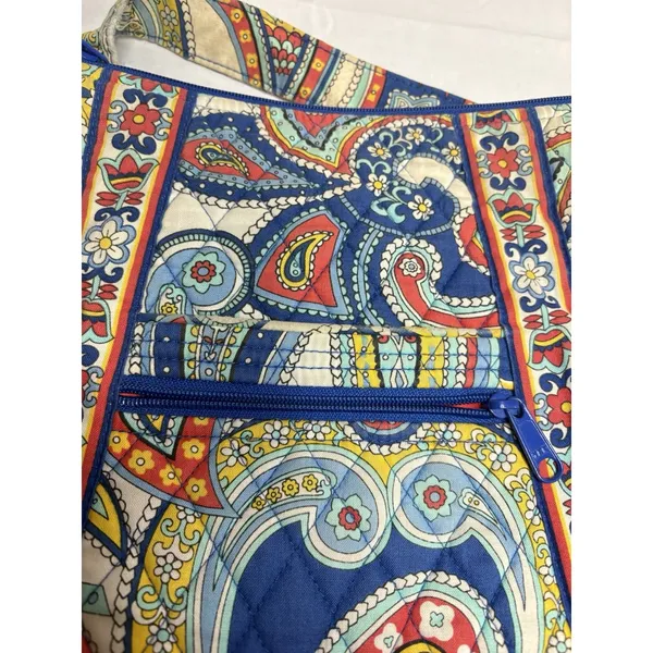 Vera Bradley Crossbody Bag Paisley Floral Quilted‎ Cotton Purse Adjustable Strap - Image 4