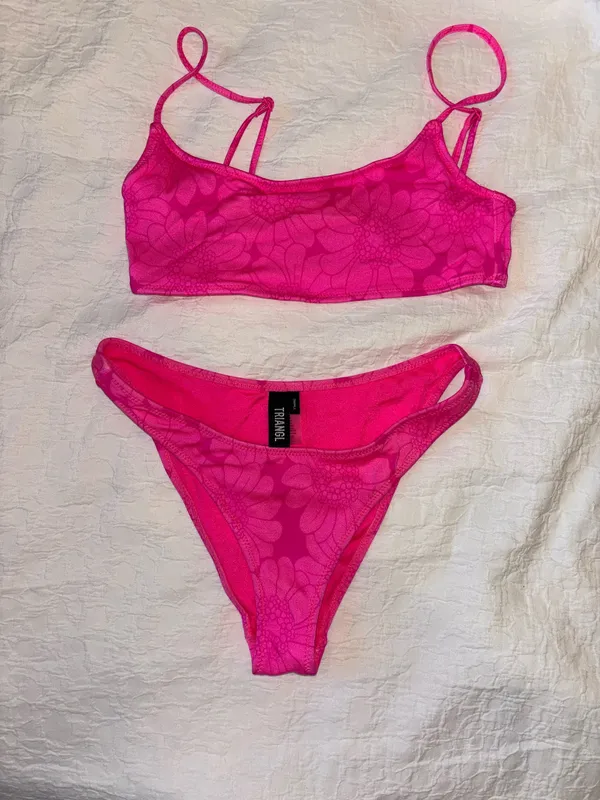 Triangl Bikini Set Hot Pink - Image 3