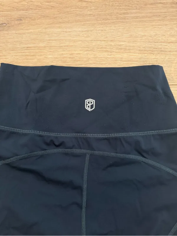 Born Primitive High-Waist Navy Performance Women’s Shorts - Image 2
