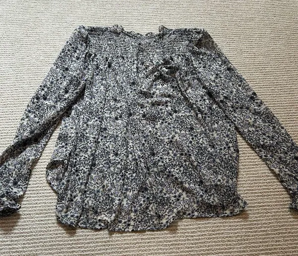 Free People Top Floral Long Sleeve S - Image 3