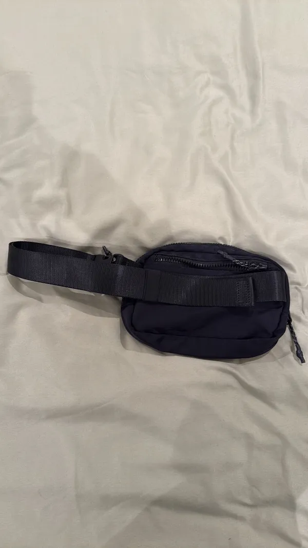 The belt bag fabletics  - Image 2