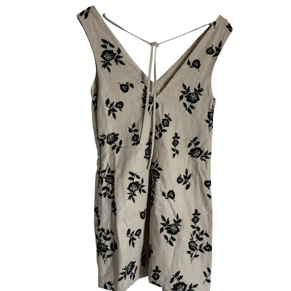 Abercrombie & Fitch Linen Beige Black Embroidered Floral V-Neck Mini Dress XS - Image 2
