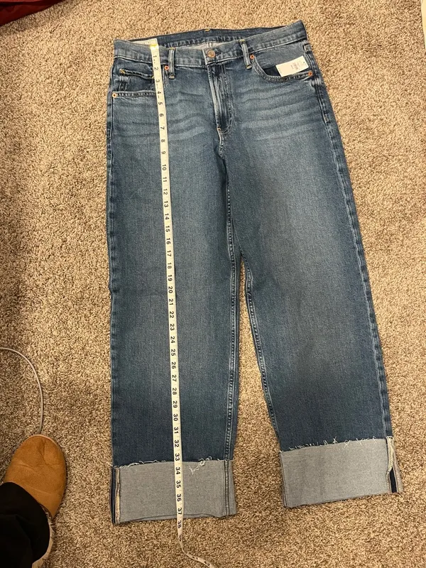GAP Mid Rise Cuffed 90’s Loose Jeans in Medium Indigo Wash Size 28/6 Short NWT - Image 10