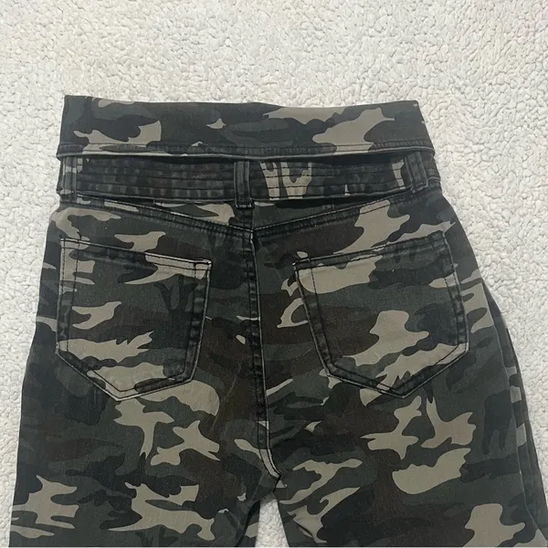 🔰 Almost Famous Super High-Rise Skinny Camouflage Pants - Image 5