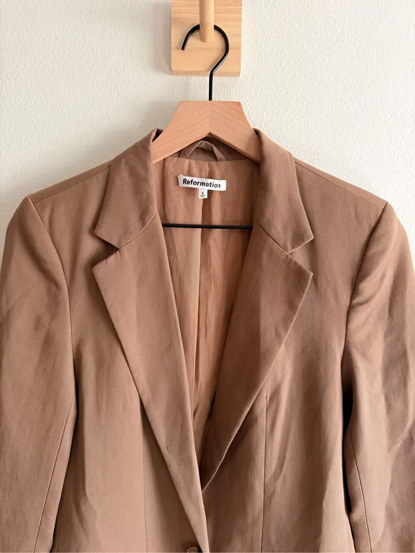 Reformation Major Camel Blazer Size S - Image 4