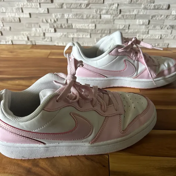 Nike Sneakers White Pink Women’s - Image 4