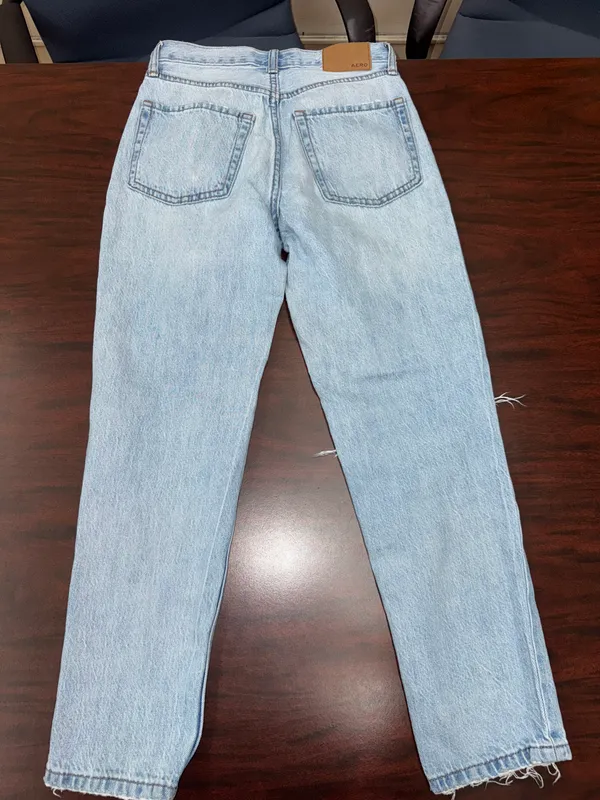 Aeropostale Distressed Mom Jeans Size 000 - Image 4
