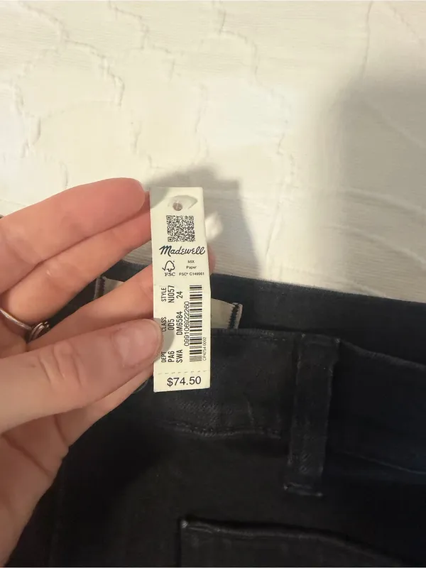 NWT Madewell Black High-Rise Denim Shorts - Image 2
