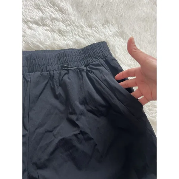 Halara Athletic Hiking Shorts Women XL Black Zipper Pockets Nylon Stretch - Image 2