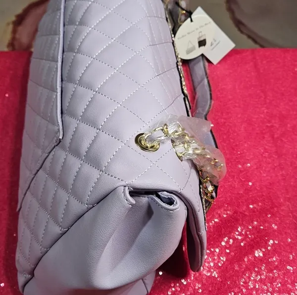 Soulfina Collection Large Travel Bag (Lilac/Purple)(NWT) - Image 9